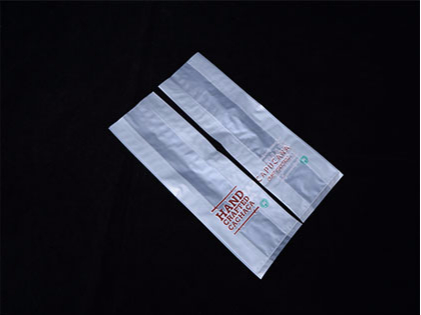 大街小巷的塑料袋是位大師？生物降解袋呢？